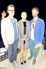 组图：阿筎那亮相纽约时装周 包臀短裙性感