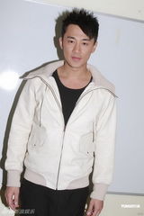 组图：林峰感谢朋友支持 阿Sa(蔡卓妍)称其遇人不淑