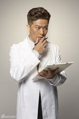 组图：《心术》X光扫描版制服群像海报曝光