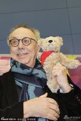 组图：柏林电影节发布会 主席科斯里克现身