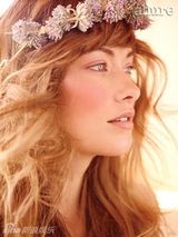 组图：奥莉维亚-王尔德登杂志封面 自信对镜头