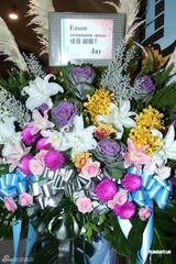 高清图：雨神陈奕迅台北开唱 大雨不减歌迷热情