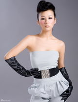 高清组图：宁露写真化身优雅都市女 尽展冷艳气质 