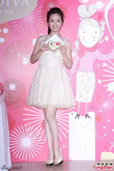 组图：林依晨亮相巧克力代言气质优雅