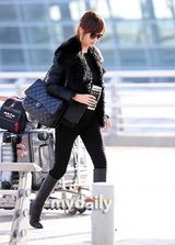 组图：《IRIS2》赴匈牙利取景 李多海等亮相机场