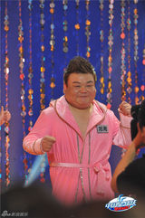 组图：《中国星跳跃》刘雨欣温雅性感上阵