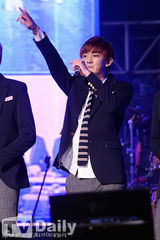 组图：EXO等放歌首尔国际音乐博览宣传大众文化