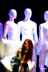 组图：Hebe语出惊人“胸部山” Ella搞笑扮丑相挺