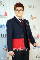 组图：韩国男子组合4Men新专辑Showcase