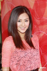 组图：张名雅否认抛弃旧友 知道曝料者是谁