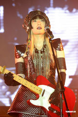 幻灯：金牌大风四新晋女歌手风格各异造型博眼球