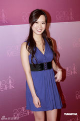 幻灯图：香港小姐首次面试 50位佳丽演曼妙诱惑