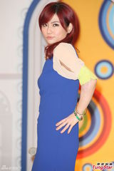 组图：纳豆不爱短发女 澄清无意追郭雪芙