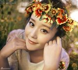 组图：海陆最新丛林大片 气质淡雅似花仙子