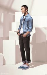 组图：黄晓明初夏广告写真 造型阳光清爽气质百变