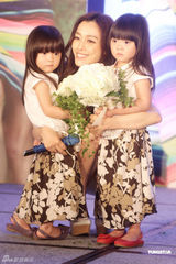 组图：范玮琪新专辑玩唱跳 欲生双胞胎女儿