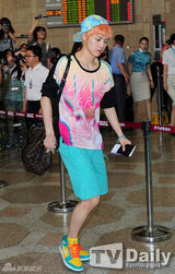 组图：SJ少女时代EXO等赴京录制中韩歌会