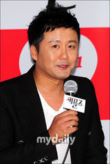 组图：金柱赫李诗英等出演《情侣们》媒体首映