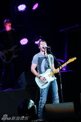 组图：詹姆斯-布朗特北京演唱会