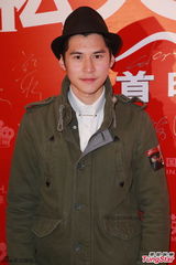 组图：《私人订制》香港首映 葛优劝观众别认真