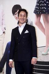 高清图：《李顺新》IU赵政锡13岁年龄差演情侣