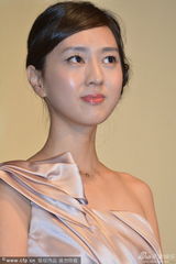 组图：《河畔的朔子》导演深田晃司携主创现身