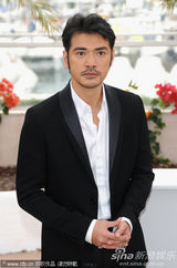 高清组图：电影《武侠》发布会 汤唯扮“黑天鹅”