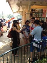 组图：Lucas8月2日5周岁 张柏芝携二子游乐场庆生