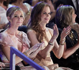 高清图：乡村音乐协会奖 妮可和老公台下秀恩爱