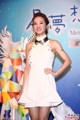 组图：蔡依林坚持舞曲路线 佩服朱莉勇敢防癌