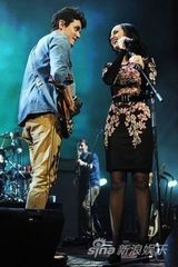 组图：揭凯蒂-佩里九段情史：音乐灵感来自感情