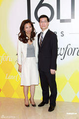 组图：众明星参加时尚派对 刘嘉玲否认与张柏芝不合