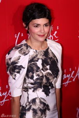 组图：奥黛丽塔图现身活动 郭富城张智霖拼帅