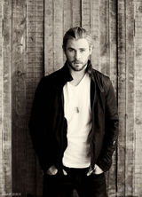 组图：“雷神”克里斯成为《帝国》杂志年度男星