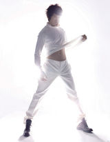 高清：黄晓明全新时尚写真 黑白主题打造梦幻光影