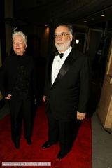 组图：美国导演工会奖红毯 星光熠熠大腕云集