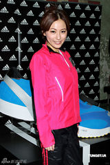 幻灯组图：绯闻男友避谈与郑欣宜关系 刘心悠勤跑步