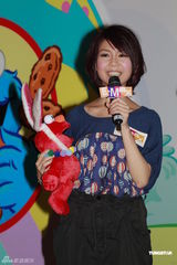 组图：黄婉曼自认孝顺顾家 与男友感情稳定盼成家