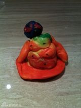 幻灯图：小S玩微博不亦乐乎 大秀宝贝女儿可爱照