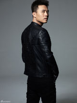 组图：杜淳秋日率性写真 宣言：不想作偶像