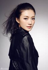 高清图：朱婷全新时尚写真曝光 展露熟女时尚魅力