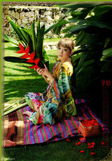 高清：滨崎步2010热带风情写真 日历记录迷人笑容 