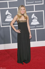 高清组图：第52届格莱美 克丽斯汀-贝尔礼服惊艳