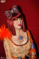 组图：亚姐决赛陈彦蓉爆冷封后 宫雪花透视抢镜