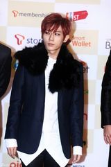 高清组图：韩团2NE1Beast等亮相Melon音乐颁奖礼