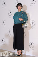 组图：成宥利裴斗娜朴炯植等助阵品牌活动