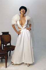 组图：吴君如33B小笼包奶变38G巨乳 隆胸照曝光