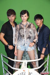 组图：《原来是美男》重现泰坦尼克场景