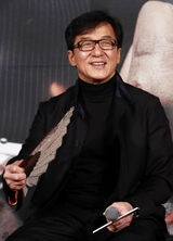 组图：《警察故事》曝主题曲MV 成龙开涮王力宏