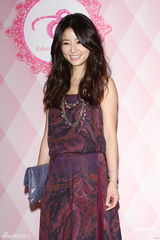 组图：台湾艺人戴君竹黄怀晨结婚林心如送祝福